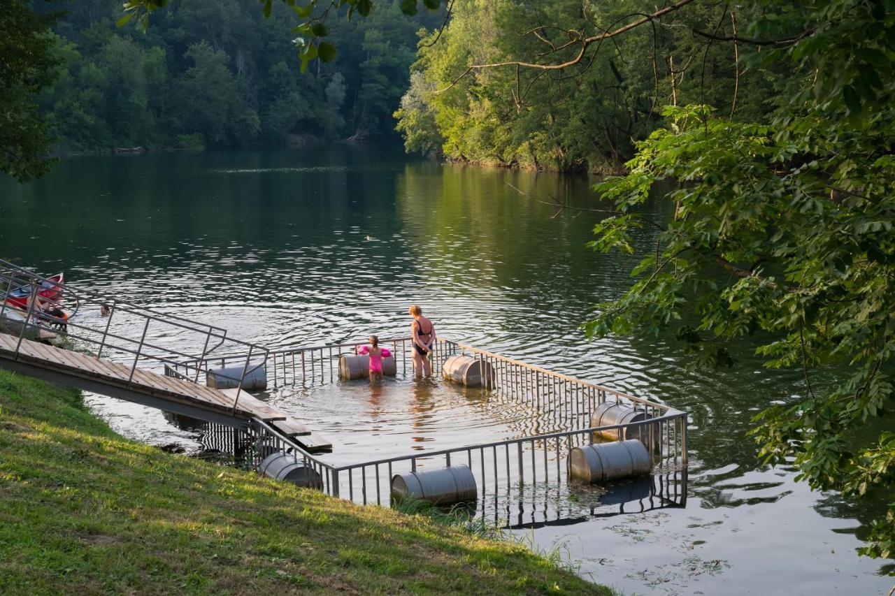 Big Berry Luxury Lifestyle Resort Metlika Dış mekan fotoğraf